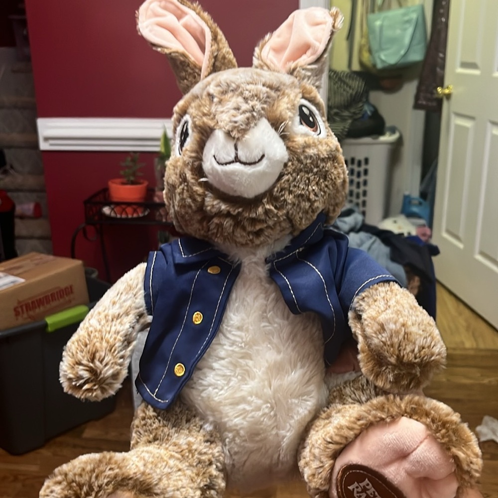 Peter Rabbit Plush Animated - Picture 3 of 5